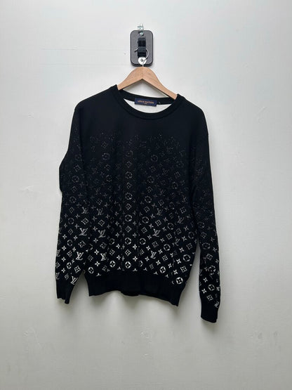 Preowned Louis Vuitton White Monogram Black Sweater sz.M