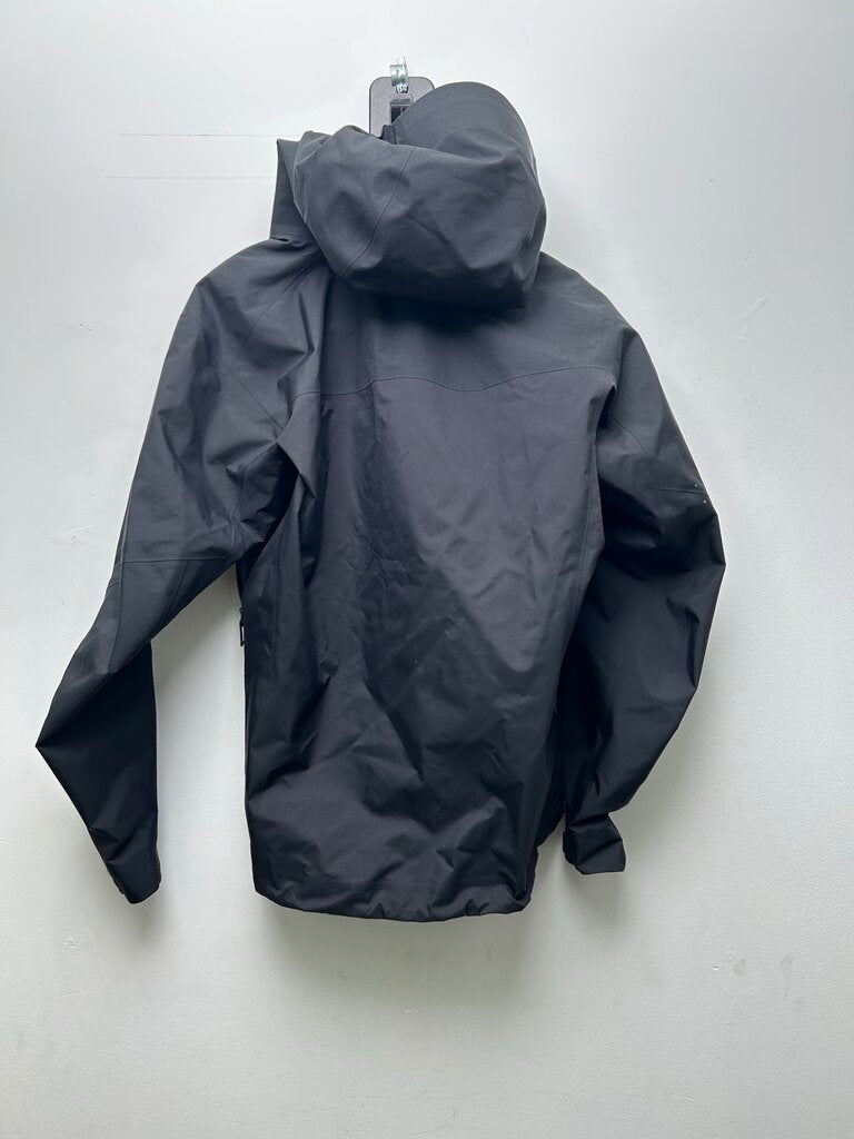 Preowned Arcteryx Black Windbreaker sz.M