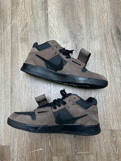 Preowned Jordan Jumpman Jack Travis Scott Brown Mocha sz.9.5