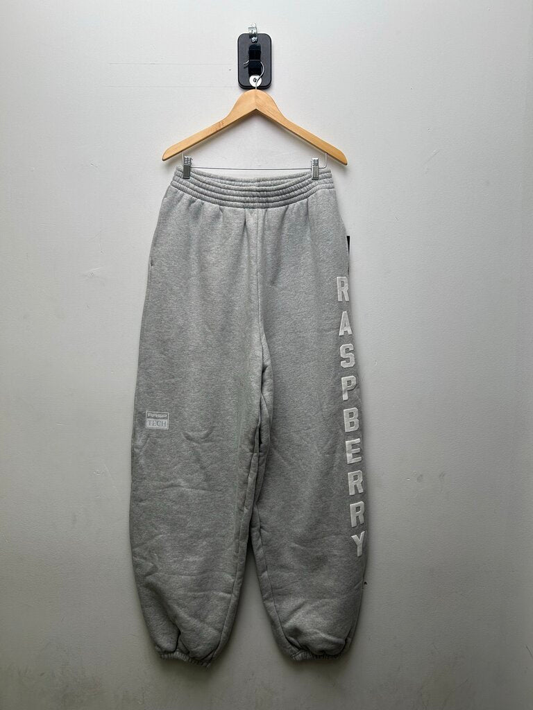 New GV Gallery White Spellout Grey Baggy Sweats sz.S