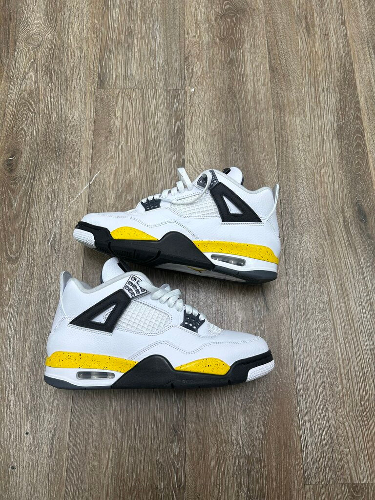Preowned Jordan 4 Tour Yellow Sz.9