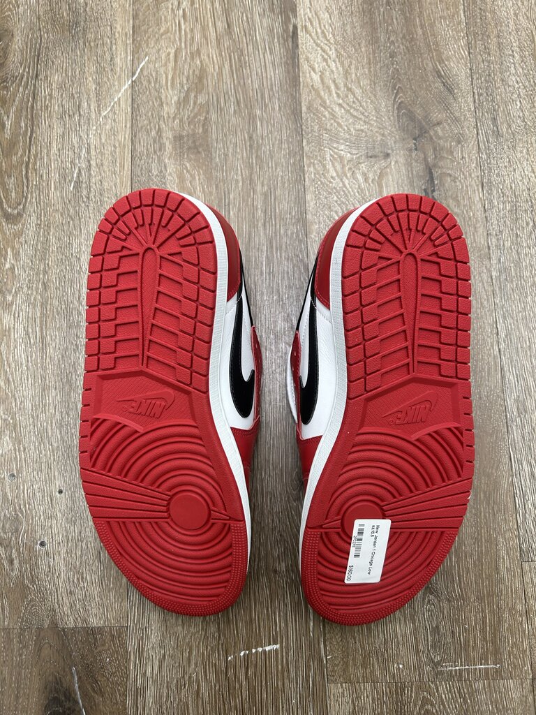 New Jordan 1 Chicago Low sz.10.5