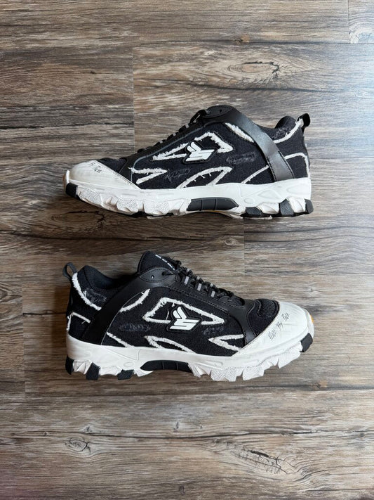 New Sicko Hiking Sneaker Black/White Sole Sz. 11