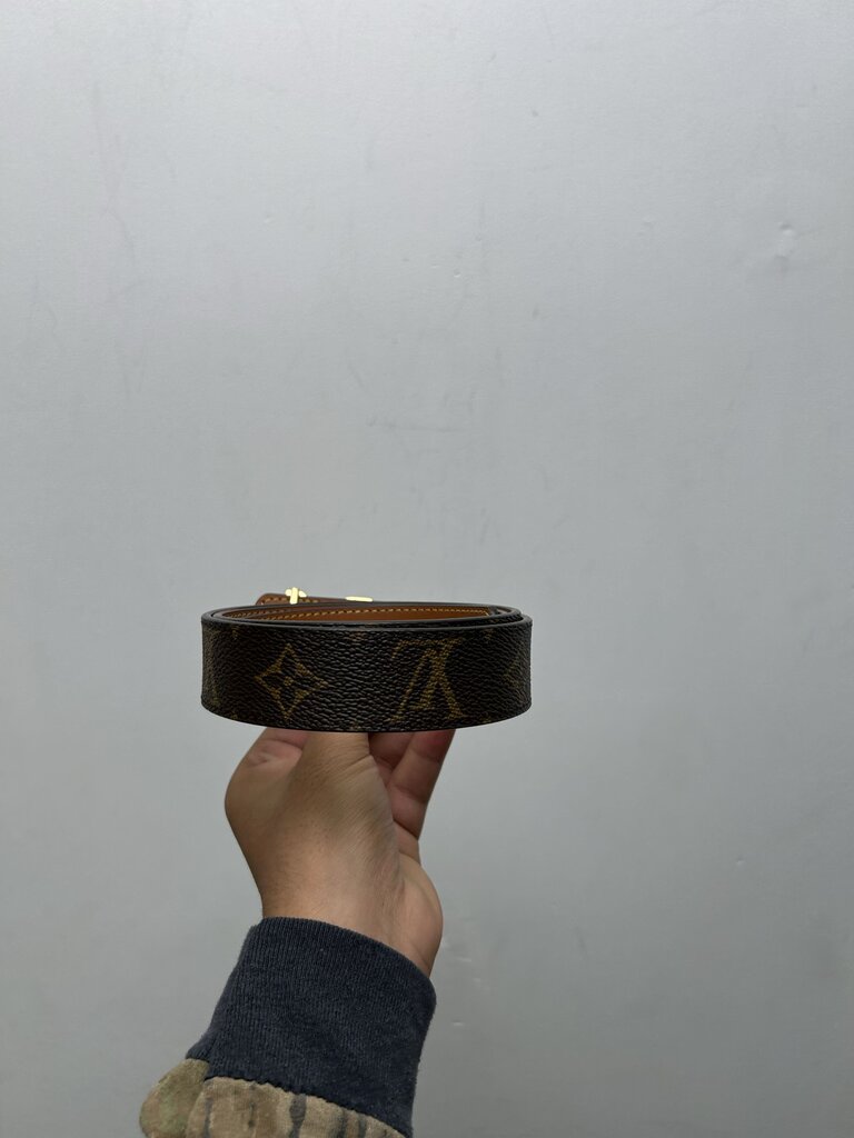 Preowned Louis Vuitton Brown Monogram Gold Buckle Slim Belt sz.90/36