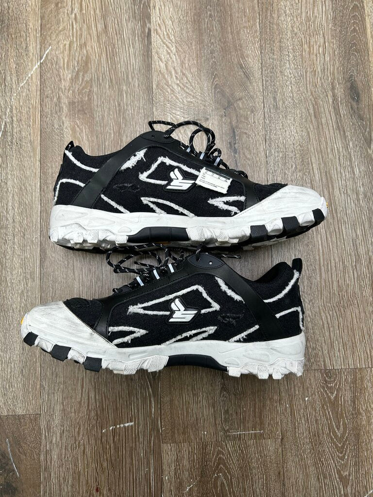 Preowned Sicko Hiking Sneaker Black Canvas White Sole Sz.12