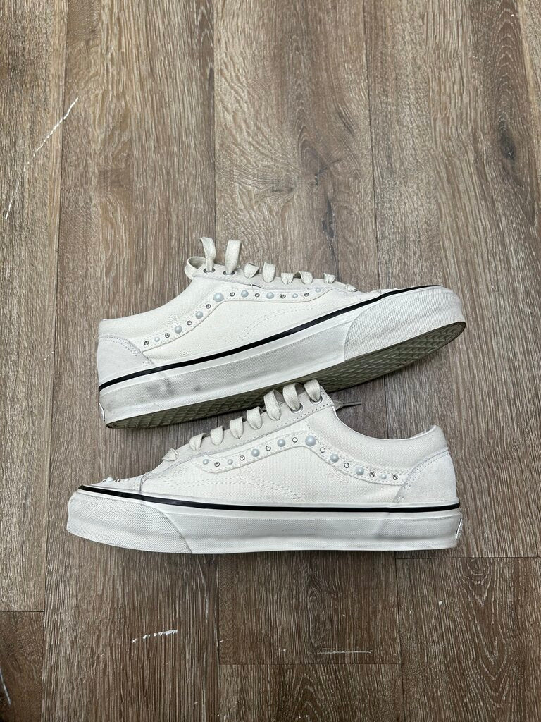 Preowned Vans Pealized White Sz.11