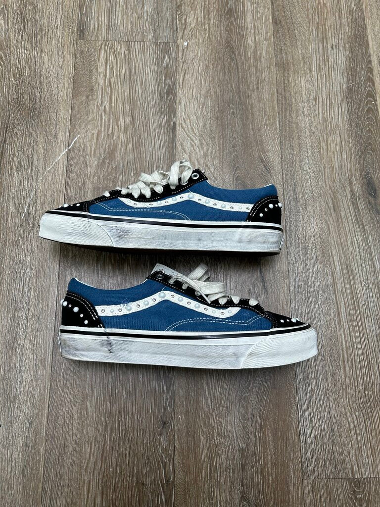 Preowned Vans Pearlized Blue Navy sz.10.5