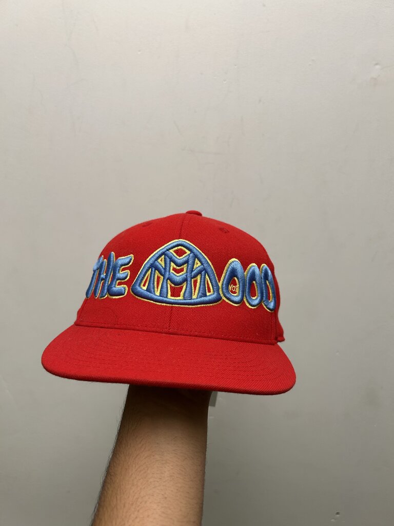 Preowned MoodSwings Sample Hat Sz 7