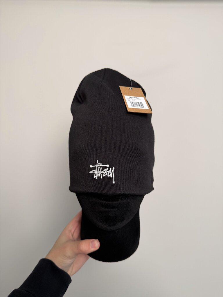 New Stussy Basic Skullcap Black/White