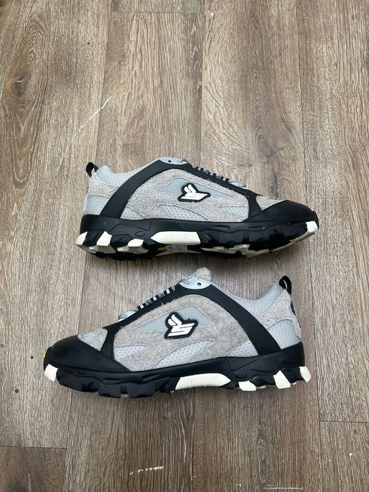 Preowned Sicko Hiking Sneaker Grey SZ 9