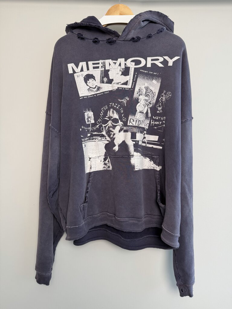 ERD Memory Navy Distressed Hoodie size XL