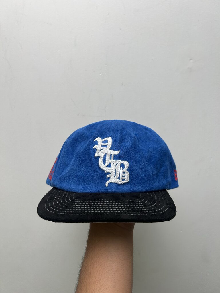 Preowned Vertabrae Black & Blue Hat