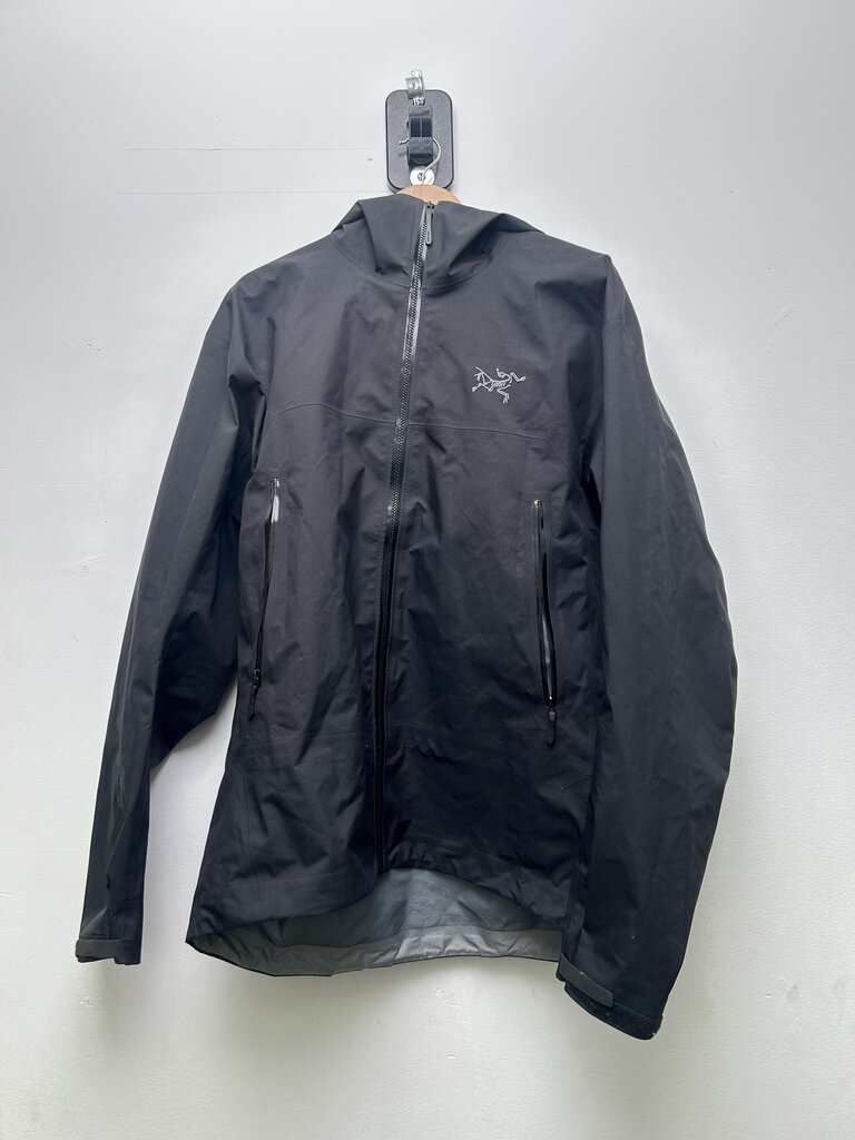 Preowned Arcteryx Black Windbreaker Set sz.L
