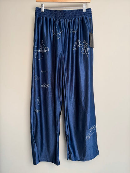 New GV Gallery Signature Sweats Size XS