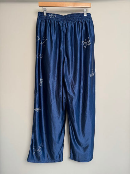 New GV Gallery Signature Sweats Size XS