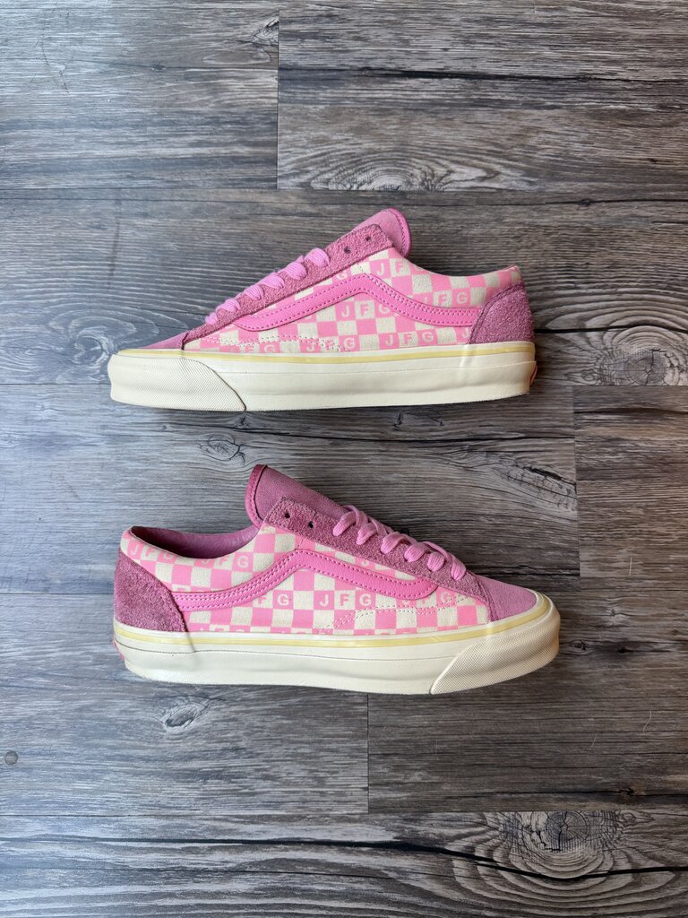 Pre-Owned Pink Vans x Joe Fresh Goods Sz. 9(no box)