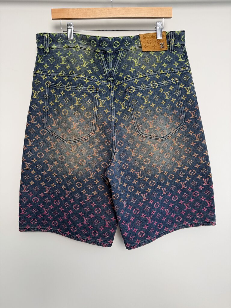 Preowned Louis Vuitton Monogram Rainbow Color Denim Shorts size 32