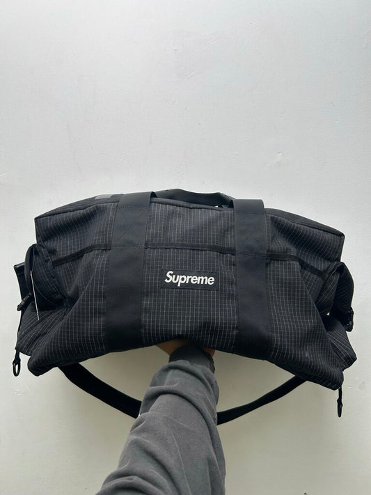Preowned Supreme Black 3M Logo Duffle