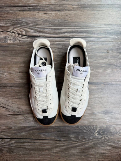 Preowned Chanel Jennie Size 40