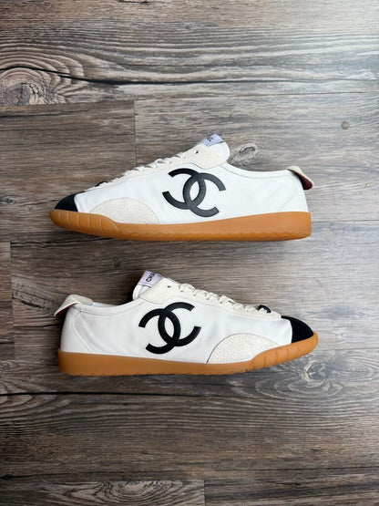 Preowned Chanel Jennie Size 40