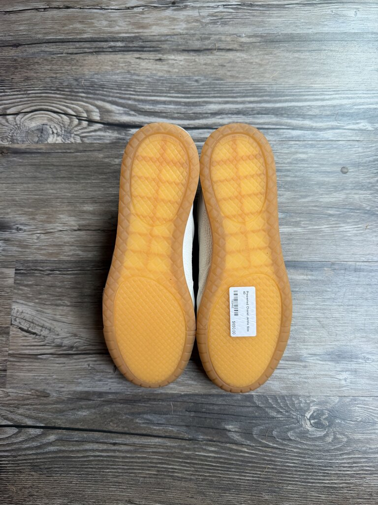 Preowned Chanel Jennie Size 40