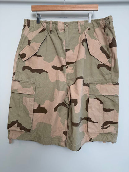 New Stussy Dessert Camo Cargo size 36