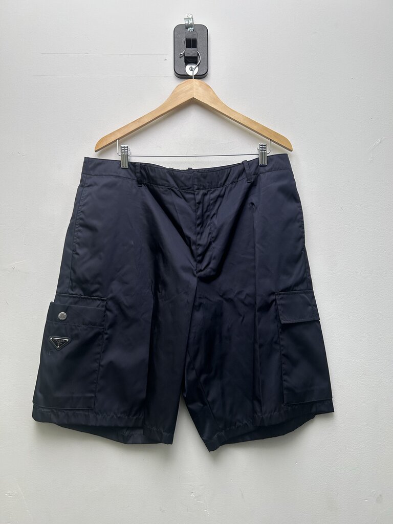 Preowned Prada Navy Nylon Shorts Size 54