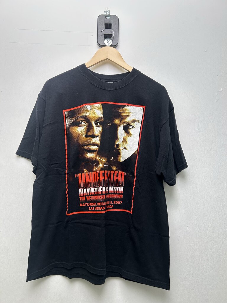 2007 Undefeated Mayweather Vs Hatton Boxing Tee Sz Xl