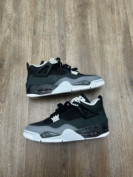 Preowned Jordan 4 fear Size 10 (No Box)