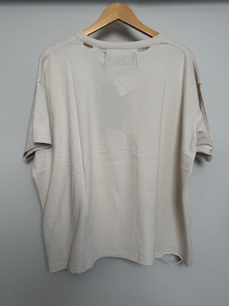 New Paly Private Holywood Cream tee size M