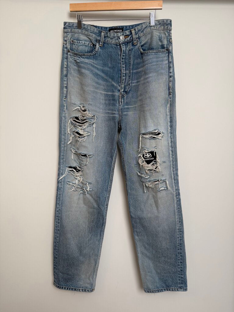 Preowned Balenciaga Distressed Lightwash Slimfit Denim size 32