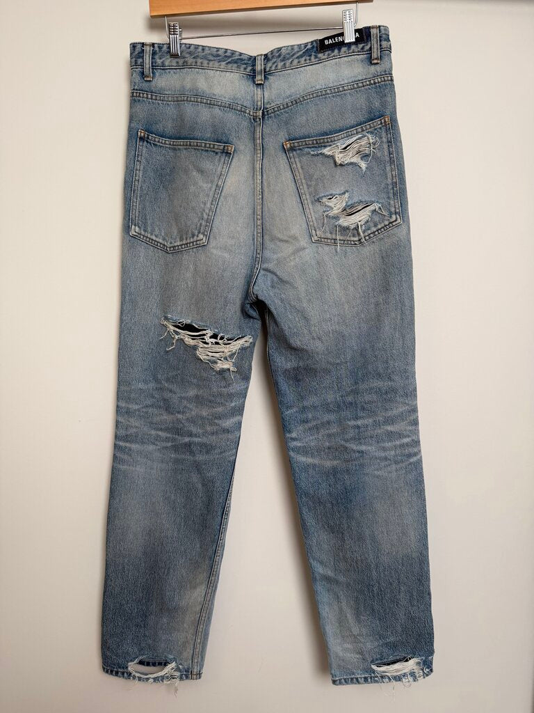 Preowned Balenciaga Distressed Lightwash Slimfit Denim size 32