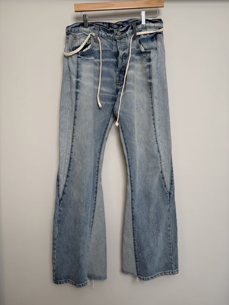 New Rivington Roi Bootcut Lightwash Denin size 34