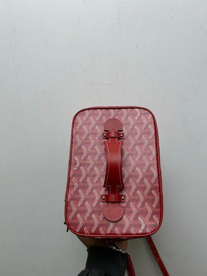 Preowned Goyard Red Convertible Vanity Case Bag