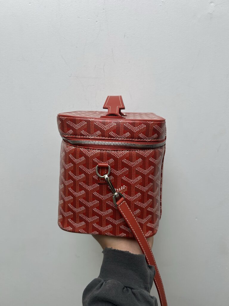 Preowned Goyard Red Convertible Vanity Case Bag