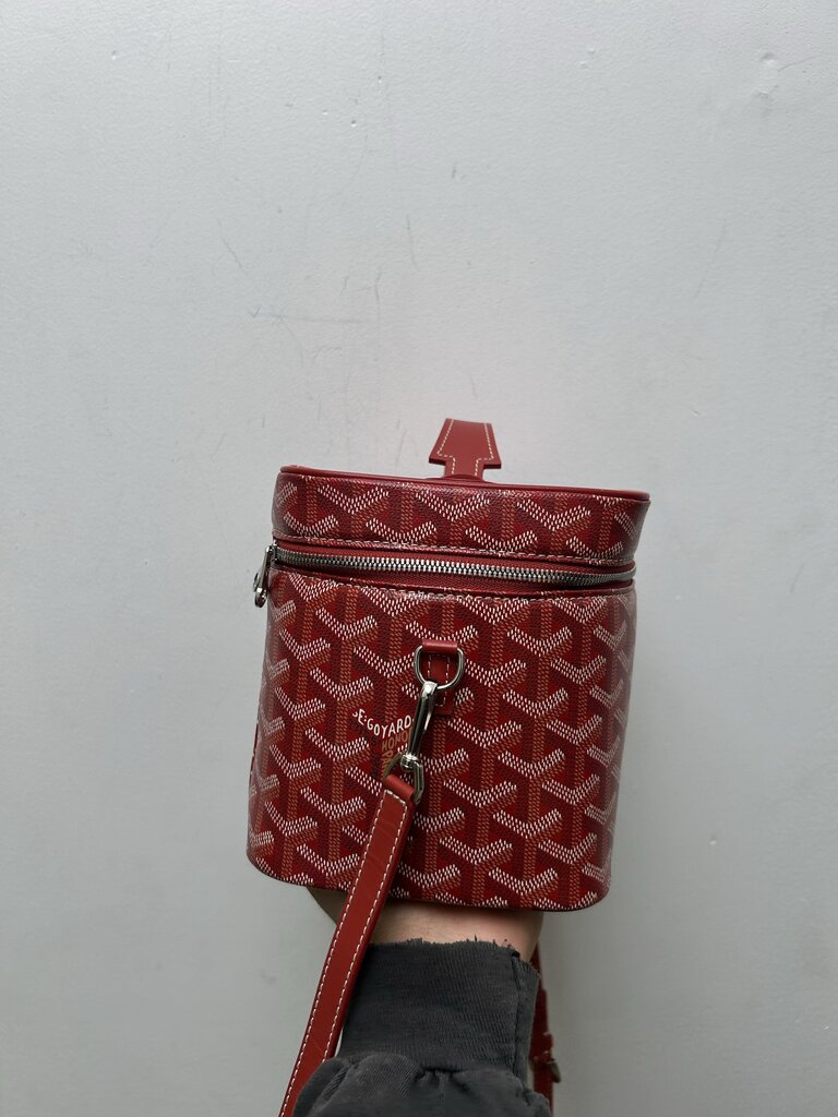 Preowned Goyard Red Convertible Vanity Case Bag