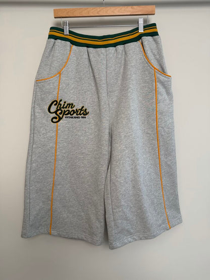 New HMDD Chim Sports 3/4 Shorts Sz. L