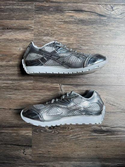 Preowned Bottega Vanetta Orbit Silver size 40