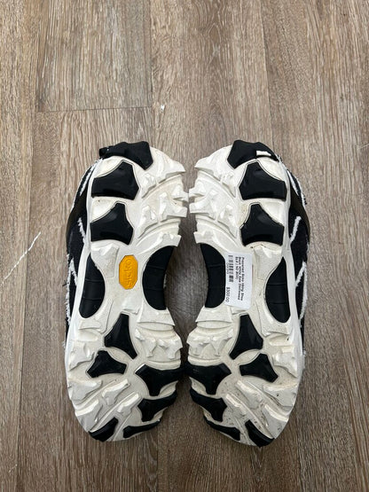 Preowned Sicko Hiking Shoe Black White Sole Distressed Sz.9 ( NO BOX)