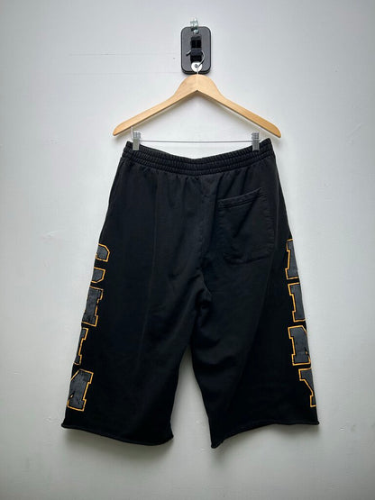 Preowned HMDD CHim Army 3/4 Shorts Size Medium