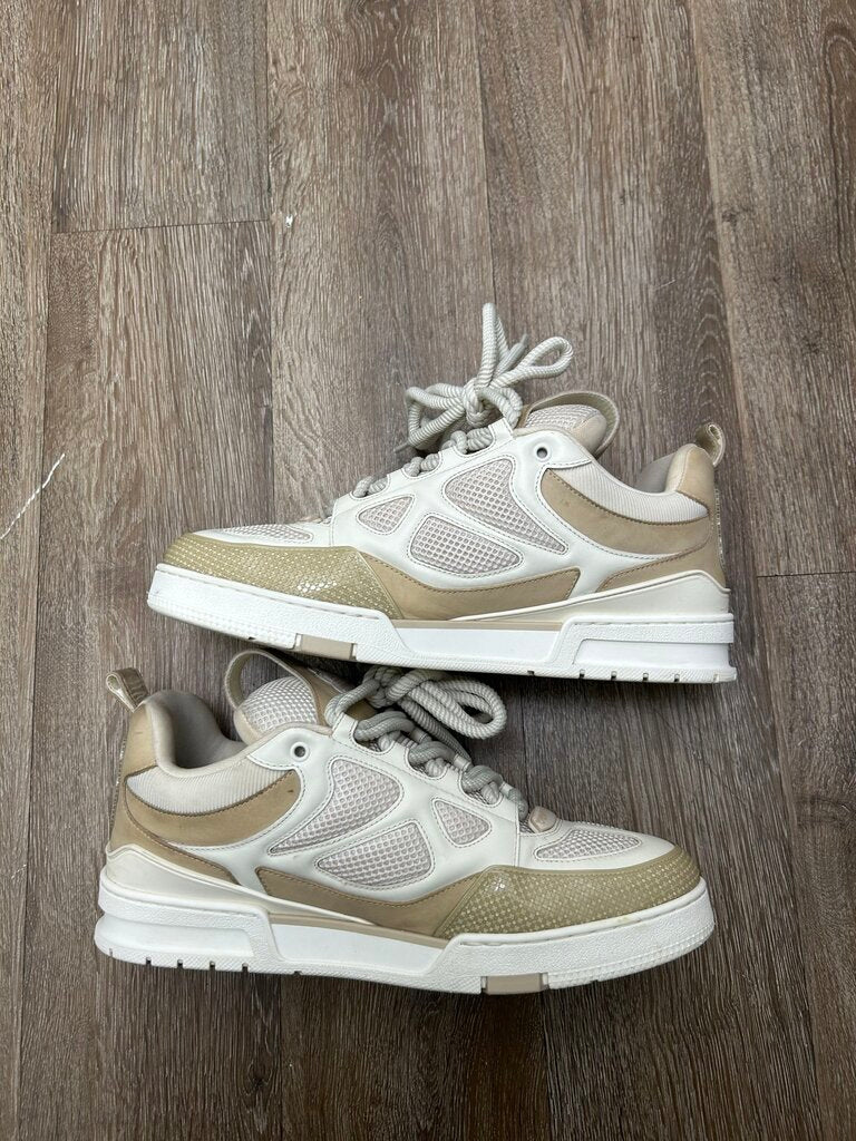 Preowned Louis Vuitton Tan Cream Skates Sz.11LV/13M