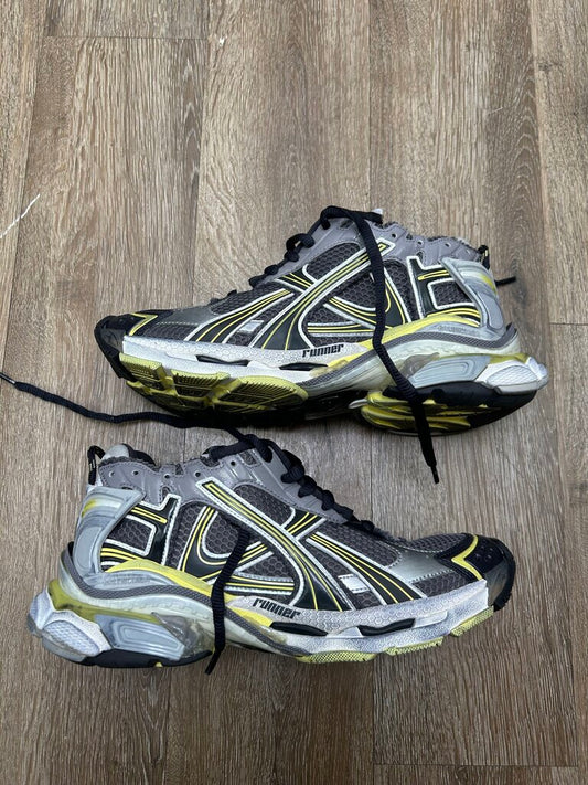 Preowned Balenciaga Dark Grey Yellow Runner sz.43
