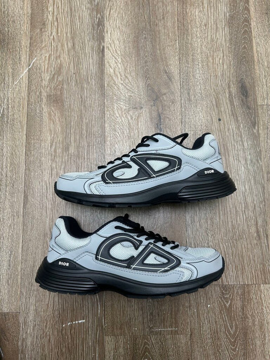 Preowned Dior B30 Grey Black Runner sz.43