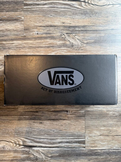 New Vans Slip On 98 Checkerboard Black/Red Size 8