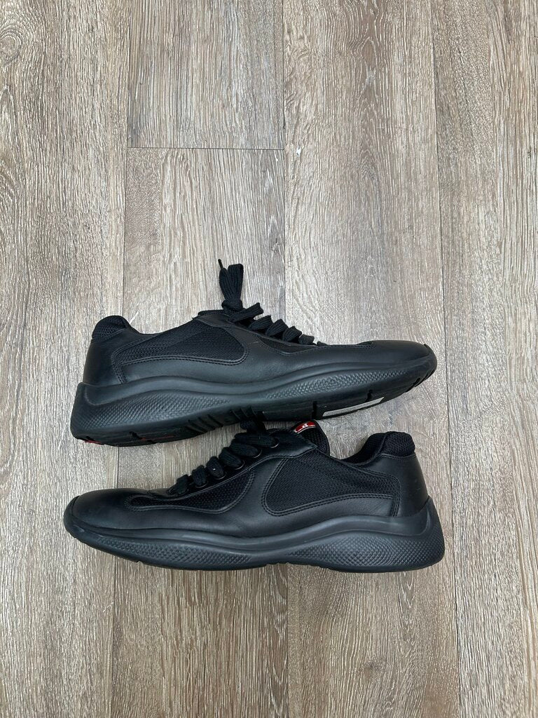Preowned Prada Cups Black Leather Sz.8/10M (No Box)