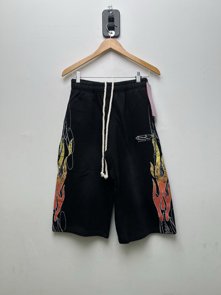 New Boredom Kills Up In Flames Black 3/4 Shorts Sz M