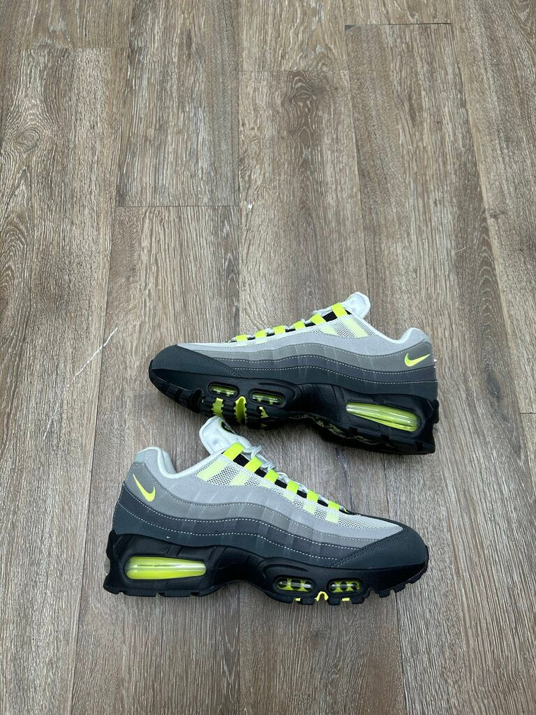 New Nike Air Max 95 Neon Sz.9