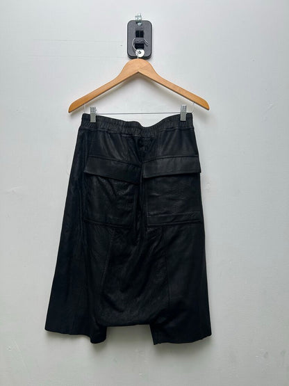 Preowned Rick Owens Hollywood SS25 Black Wax Pod Shorts sz.40