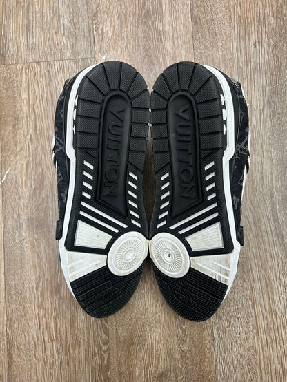 Preowned Louis Vuitton Trainer White Black Denim Sz.10.5/12.5M