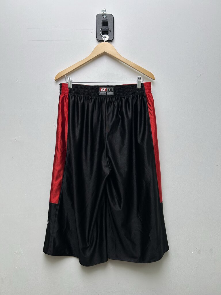 Preowned Gv Gallery Black Red Reversible Mesh Shorts Sz.Small